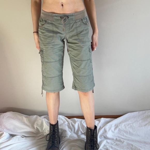 Khaki Cargo Shorts - Picture 3 of 4